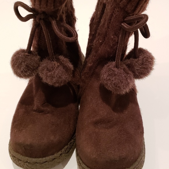michael kors pom pom boots